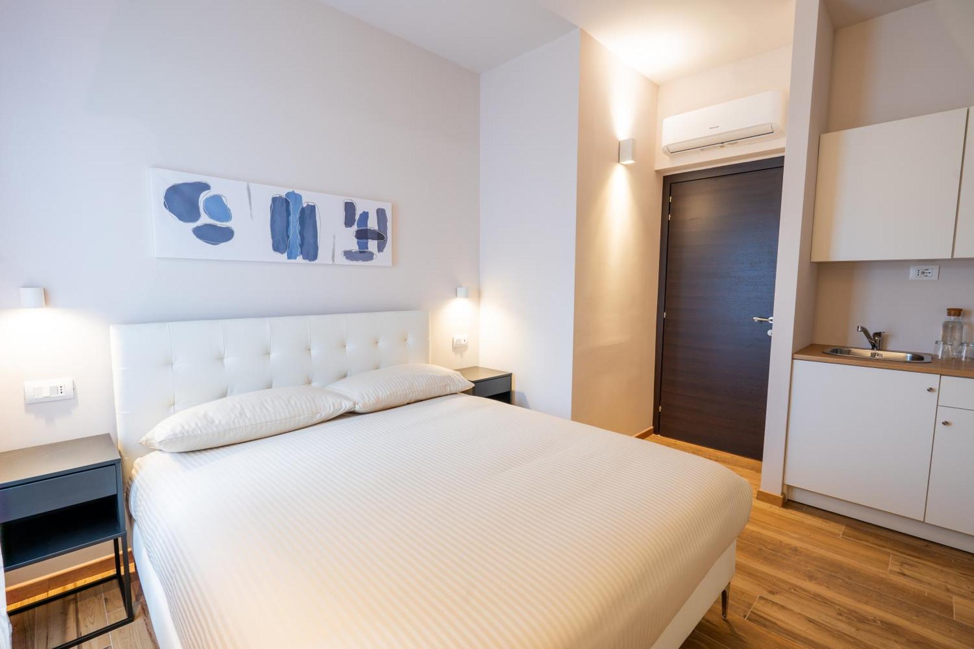 Palmanova Suites Milán Exterior foto